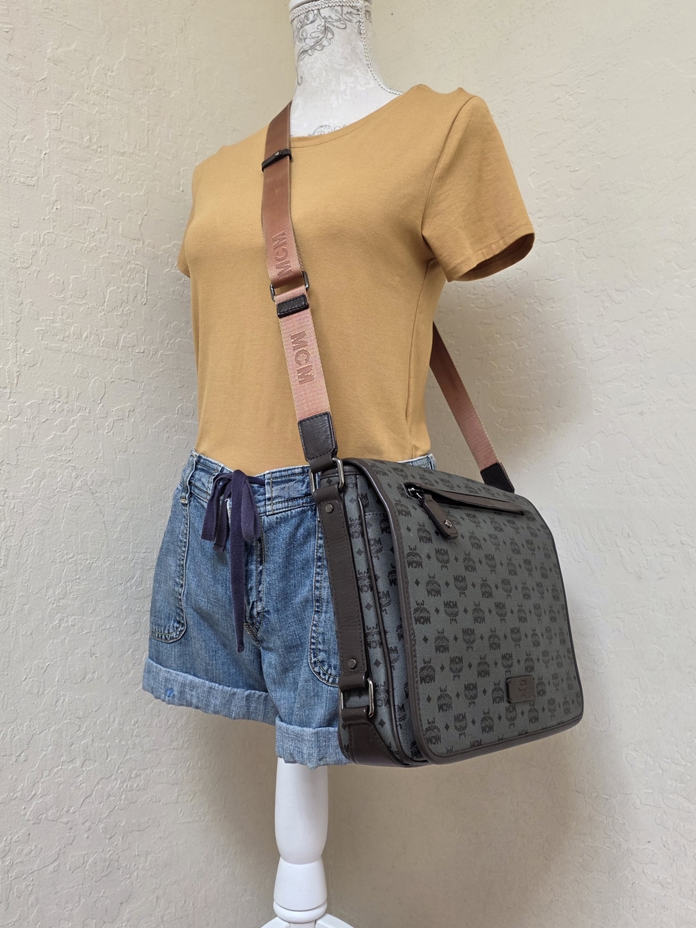 MCM For Men Or Women Medium Crossbody Messenger Bag AUTHENTIC